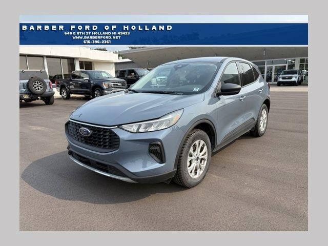 2025 Ford Escape Active — photo 1 of 26