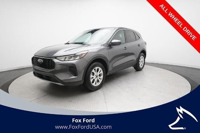 2024 Ford Escape Active — photo 1 of 13