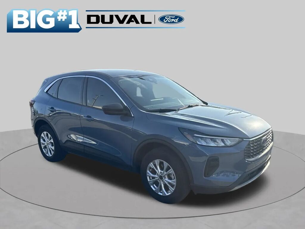 2024 Ford Escape Active — photo 1 of 13