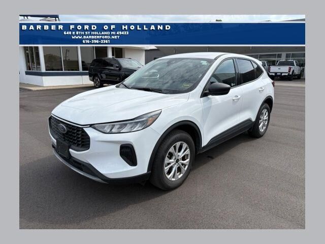 2025 Ford Escape Active — photo 1 of 26