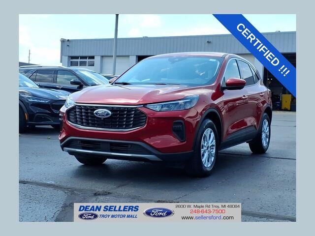2023 Ford Escape Active — photo 1 of 39