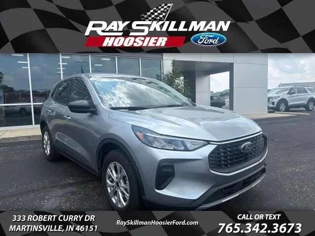 2023 Ford Escape Active — photo 1 of 13