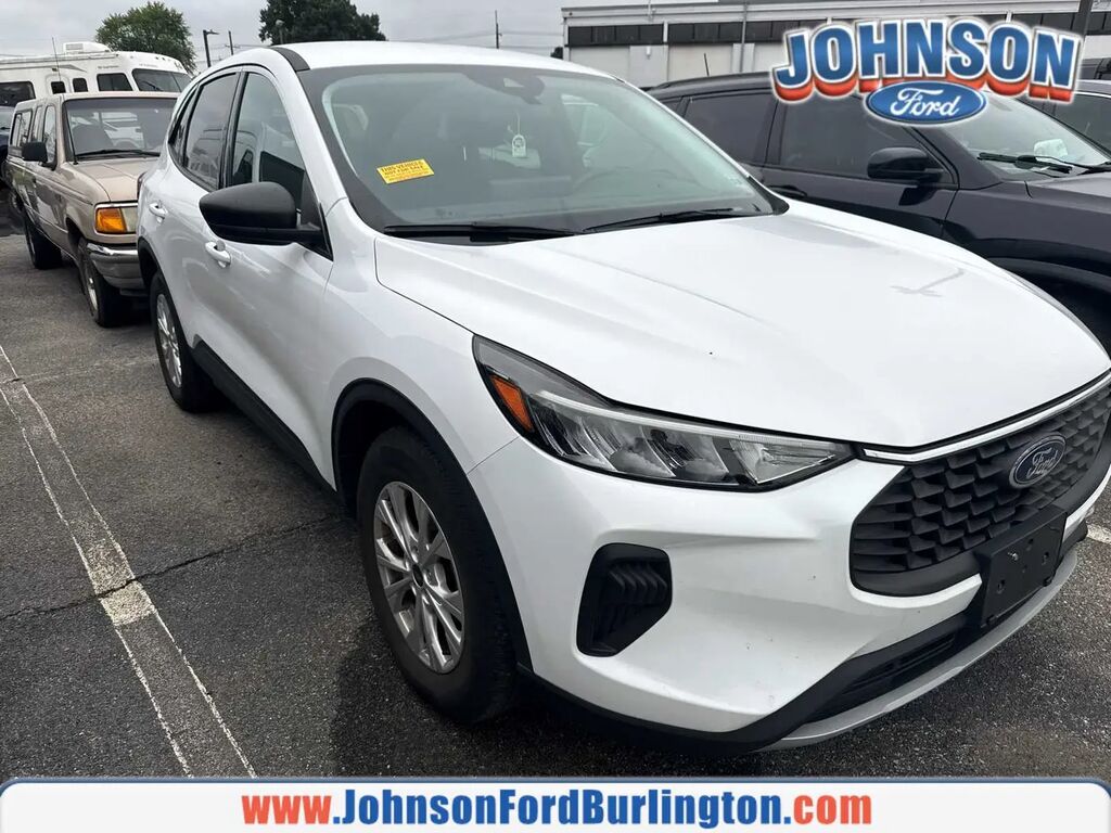 2023 Ford Escape Active — photo 1 of 1