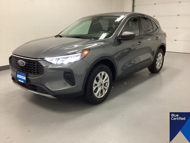 2024 Ford Escape Active — photo 1 of 37