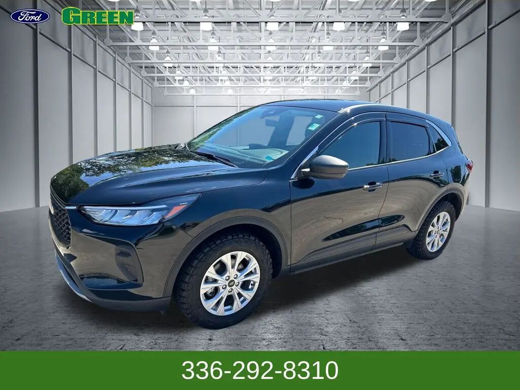 2024 Ford Escape Active — photo 1 of 52