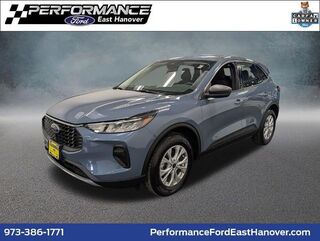2024 Ford Escape Active — photo 1 of 39