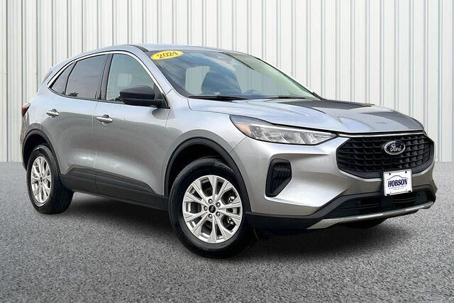 2024 Ford Escape Active — photo 1 of 13