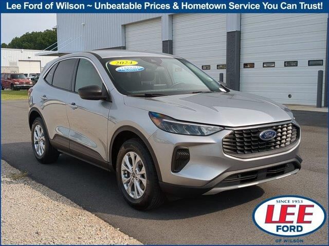 2024 Ford Escape Active — photo 1 of 26