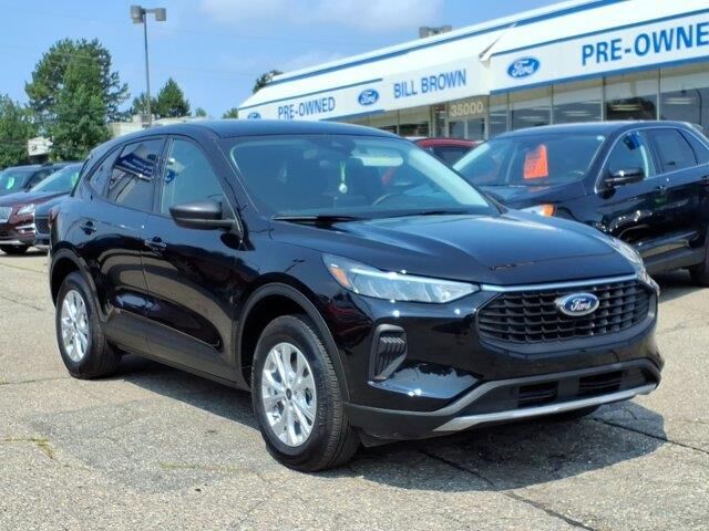 2025 Ford Escape Active — photo 1 of 26
