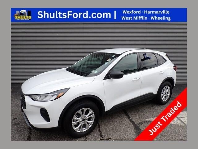 2025 Ford Escape Active — photo 1 of 13