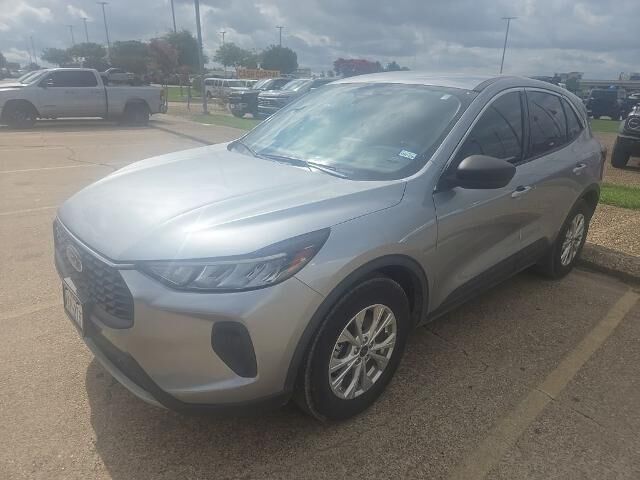 2023 Ford Escape Active — photo 1 of 7