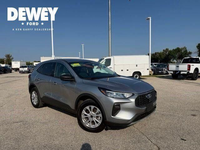 2023 Ford Escape Active — photo 1 of 26