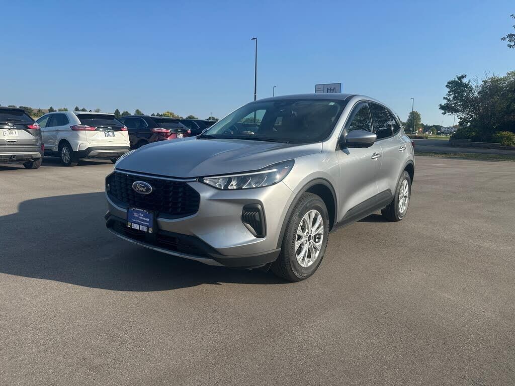 2023 Ford Escape Active — photo 1 of 1
