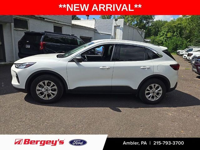 2023 Ford Escape Active