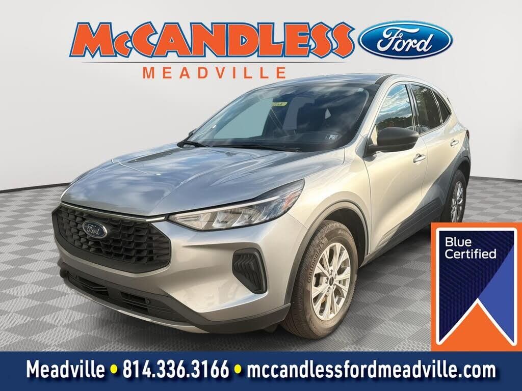 2023 Ford Escape Active — photo 1 of 14