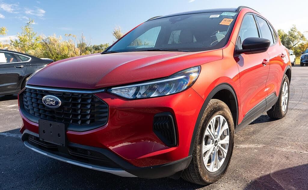2025 Ford Escape Active — photo 1 of 1