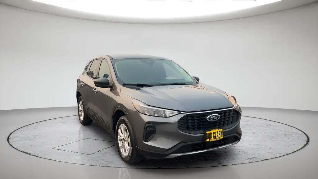 2025 Ford Escape Active — photo 1 of 26