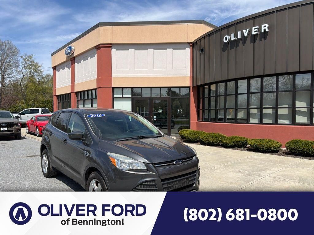 2016 Ford Escape SE — photo 1 of 2