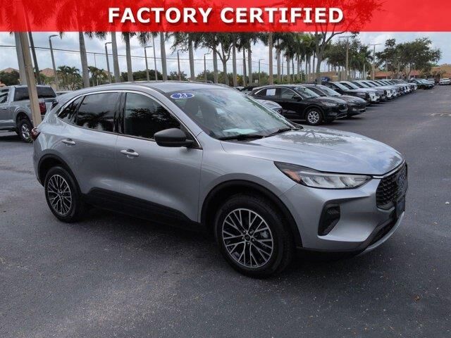 2023 Ford Escape Hybrid Active — photo 1 of 52
