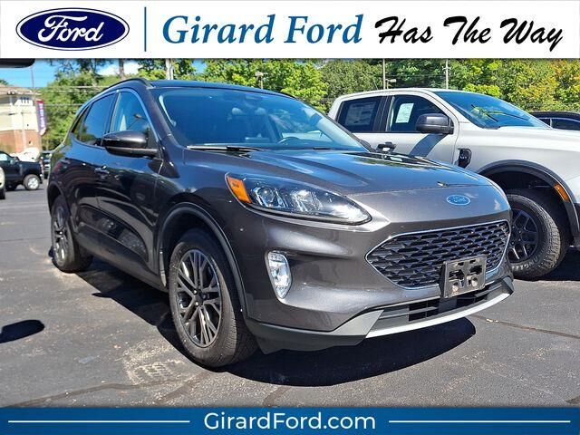 2020 Ford Escape SEL — photo 1 of 4