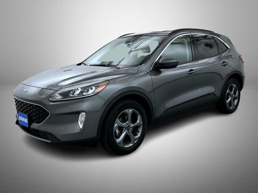 2022 Ford Escape SEL — photo 1 of 2