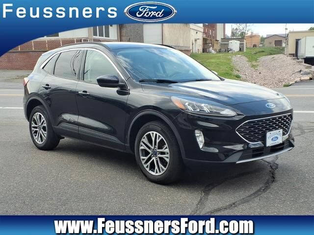 2022 Ford Escape SEL — photo 1 of 13