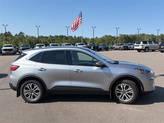 2022 Ford Escape SEL — photo 1 of 7