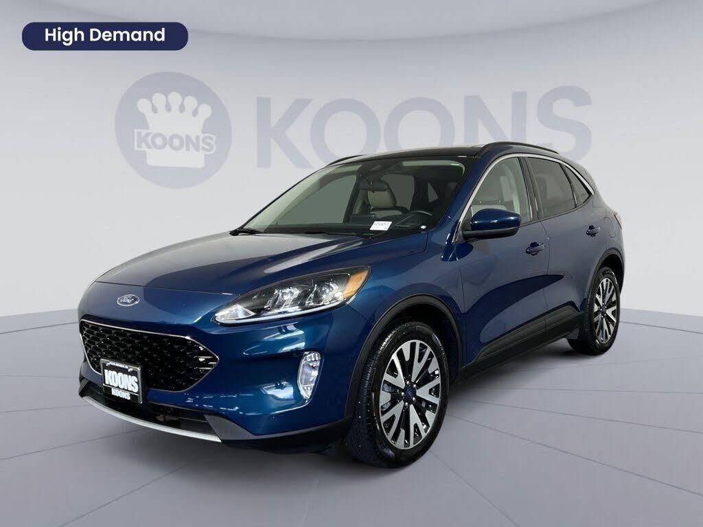 2020 Ford Escape SEL — photo 1 of 1