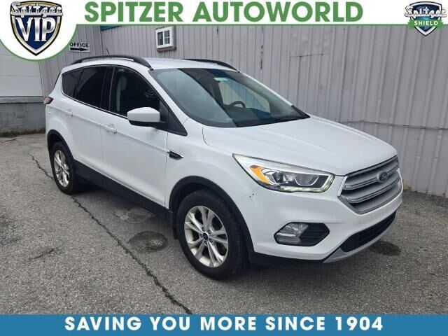 2018 Ford Escape SEL — photo 1 of 4