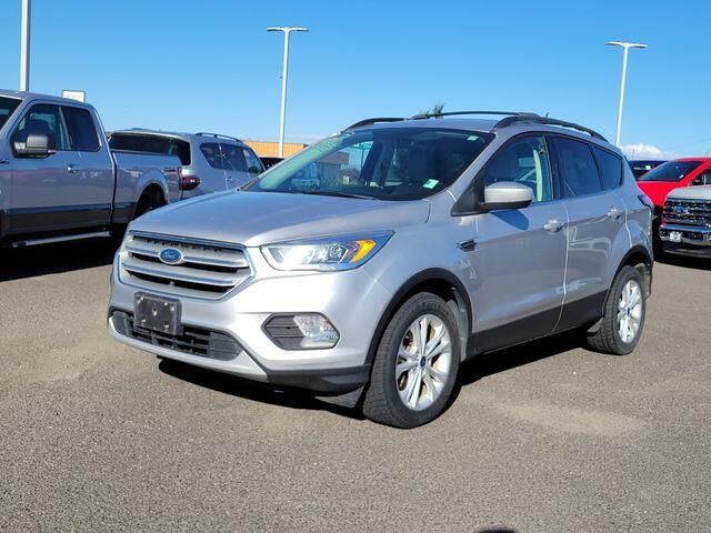 2018 Ford Escape SEL — photo 1 of 13