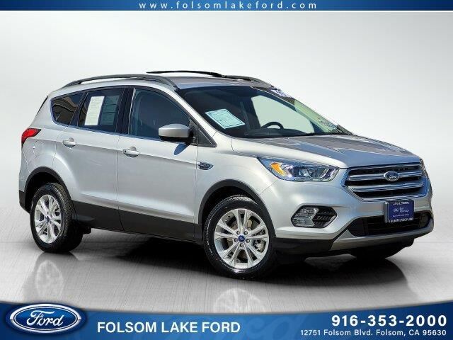 2019 Ford Escape SEL — photo 1 of 13
