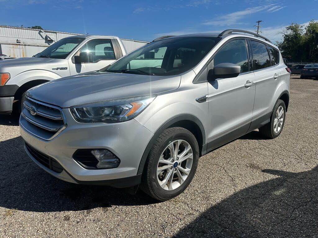 2018 Ford Escape SEL — photo 1 of 1