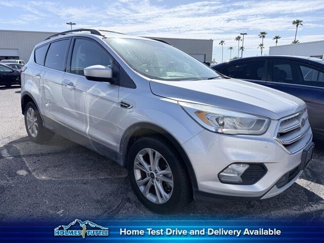 2019 Ford Escape SEL — photo 1 of 3