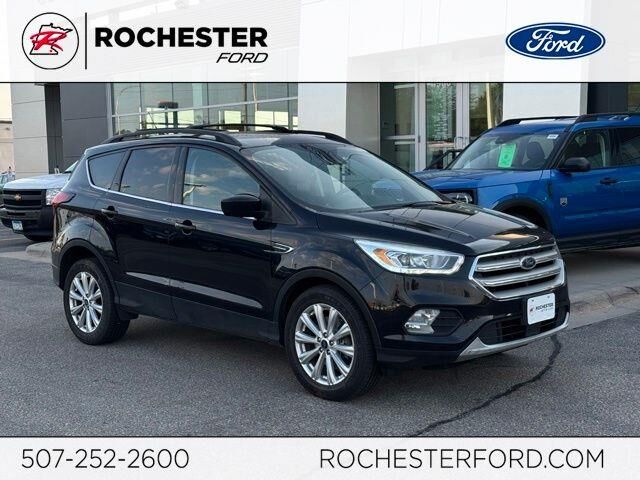 2019 Ford Escape SEL — photo 1 of 13