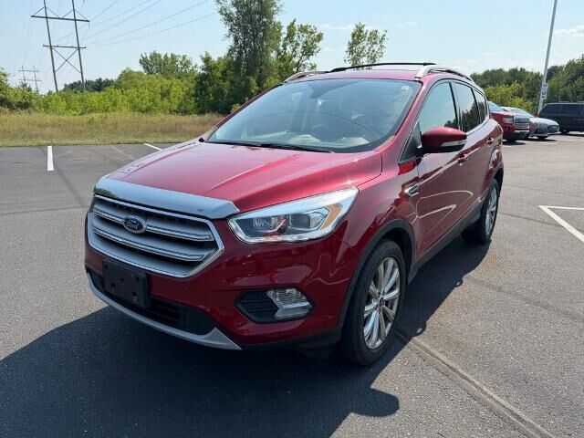 2018 Ford Escape Titanium — photo 1 of 13