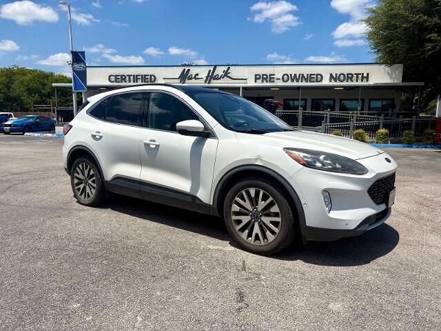 2020 Ford Escape Titanium