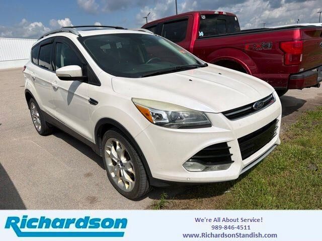 2013 Ford Escape Titanium — photo 1 of 11