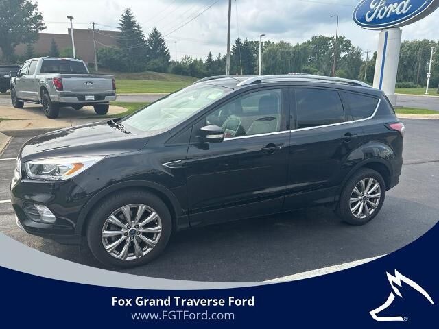 2018 Ford Escape Titanium — photo 1 of 3