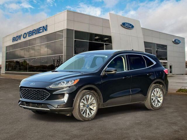 2020 Ford Escape Titanium — photo 1 of 26