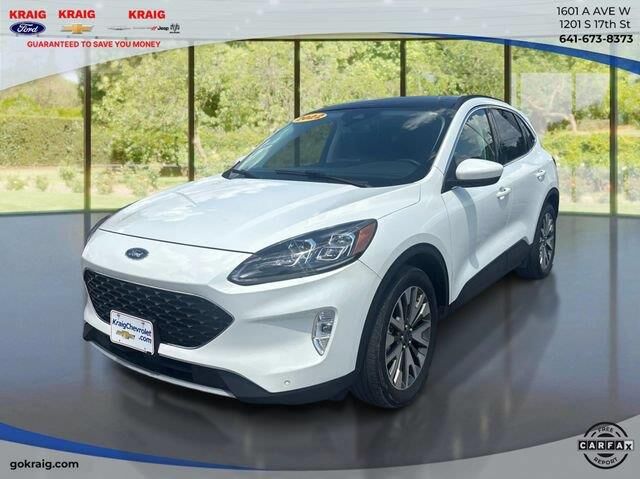 2022 Ford Escape Titanium — photo 1 of 26