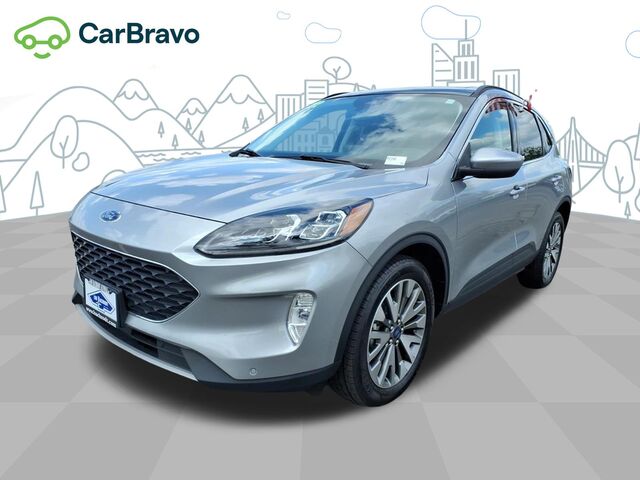 2022 Ford Escape Titanium