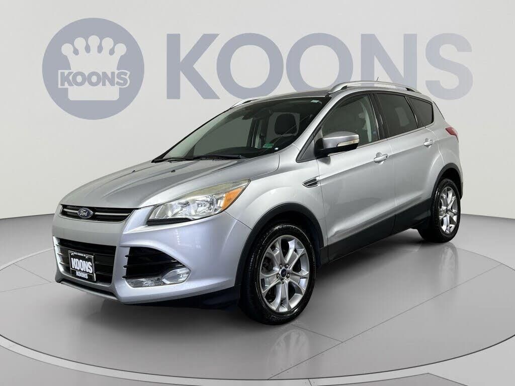 2016 Ford Escape Titanium — photo 1 of 2