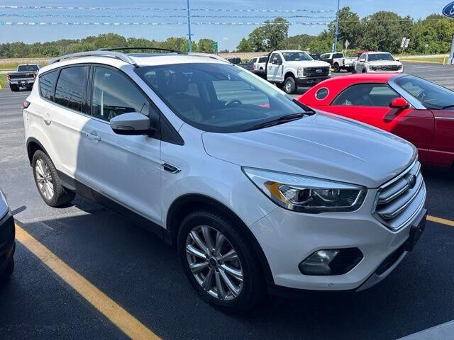2017 Ford Escape Titanium — photo 1 of 26