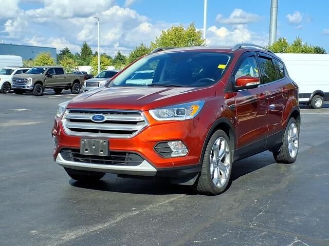 2019 Ford Escape Titanium — photo 1 of 26