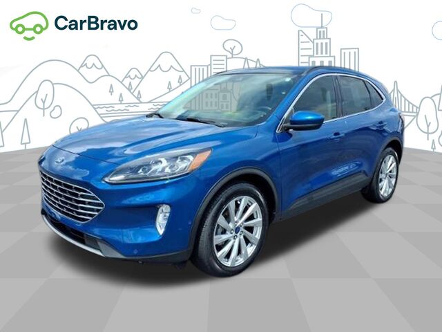 2022 Ford Escape Titanium