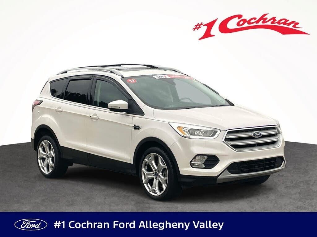 2017 Ford Escape Titanium — photo 1 of 3