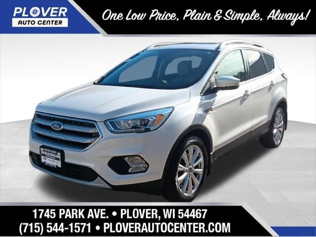 2017 Ford Escape Titanium — photo 1 of 13