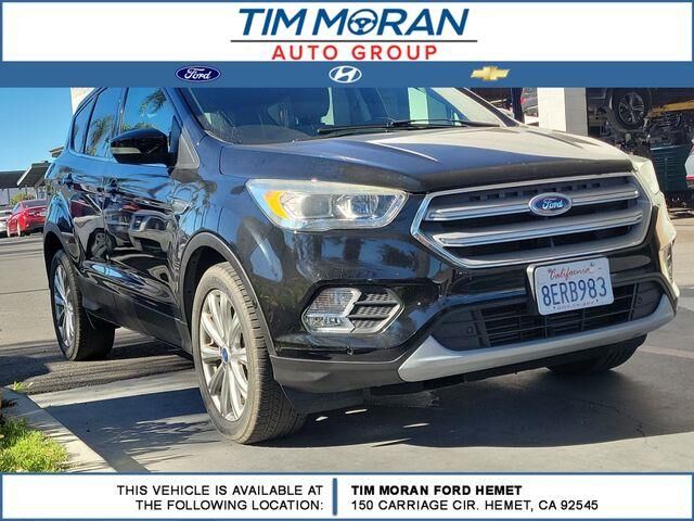 2018 Ford Escape Titanium — photo 1 of 1