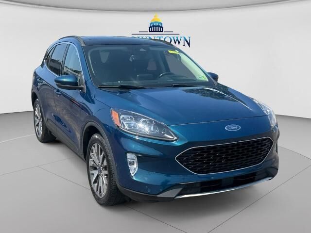 2020 Ford Escape Titanium — photo 1 of 39