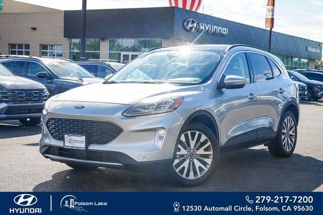 2021 Ford Escape Titanium